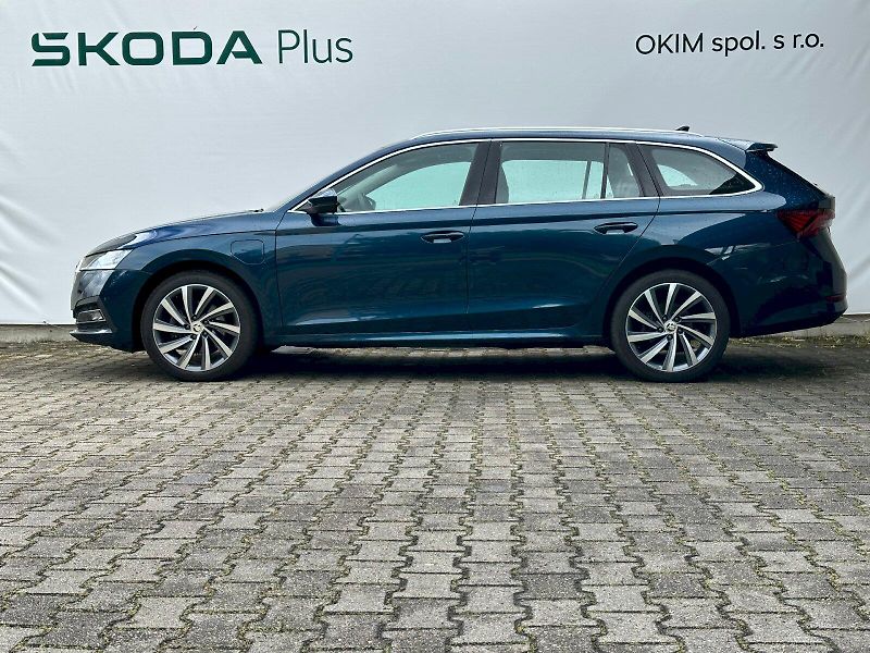 Škoda Octavia (2022) 1.4 TSI iV 150 kW DSG Style Co - fotka 3 z 23