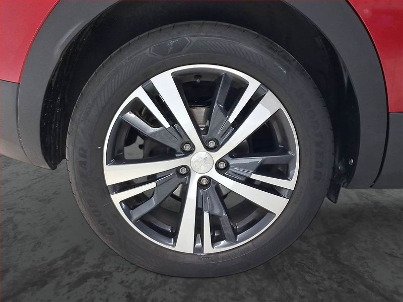 Peugeot 3008 (2017) 1.2 PureTech, Automat, Kůže - fotka 15 z 20