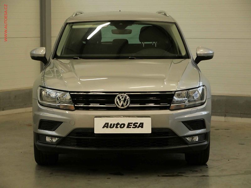 Volkswagen Tiguan (2017) 2.0TDi, Comfortline, TZ, navi - fotka 2 z 22
