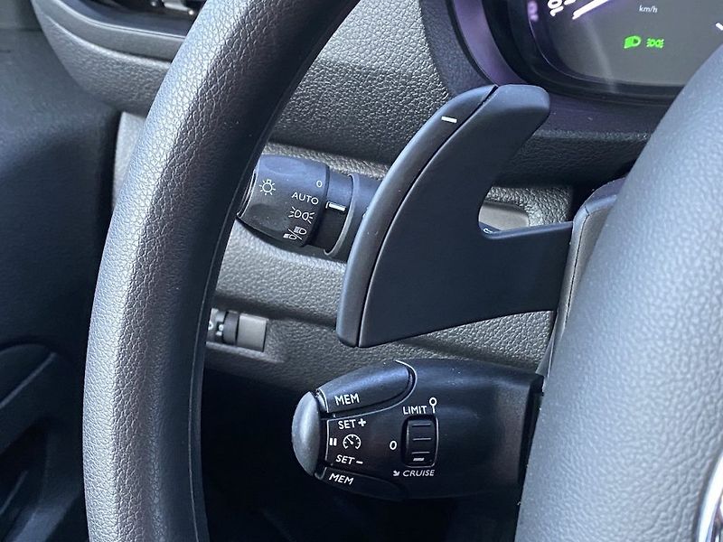 Toyota ProAce 2.0D, ČR, Active L2, navi, DPH - fotka 14 z 24