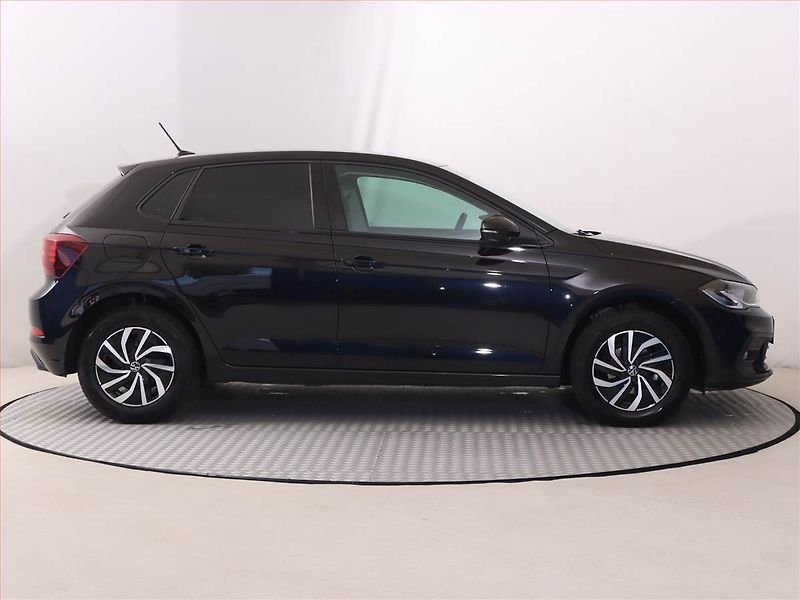 Volkswagen Polo (2025) 1.0 TSI - fotka 6 z 22
