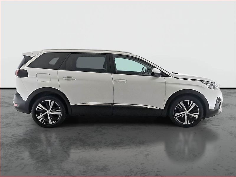 Peugeot 5008 (2019) Access PureTech 130, 7 míst - fotka 6 z 18