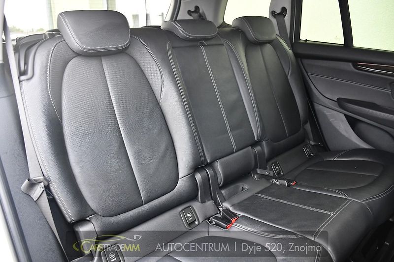 BMW Řada 2 216d GRAN TOURER ČR 1.MAJ 7MÍS - fotka 19 z 53