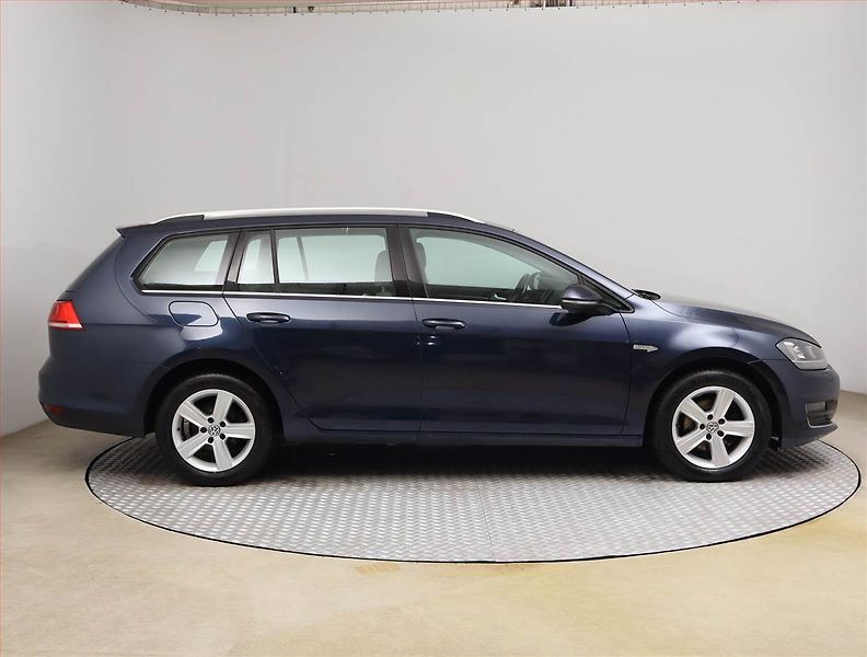 Volkswagen Golf (2014) Comfortline 1.4 TSI - fotka 6 z 18