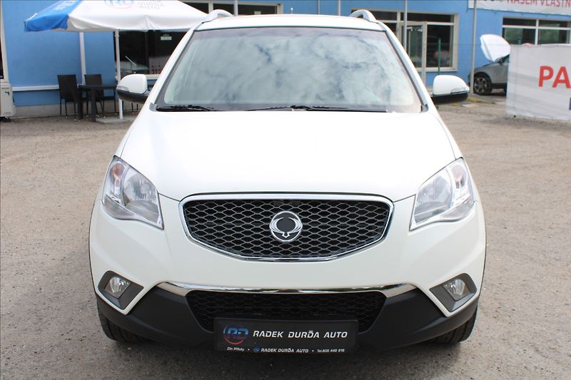SsangYong Korando 2,0 D20T  AUTOMAT,4x4,TAŽNÉ - fotka 2 z 27