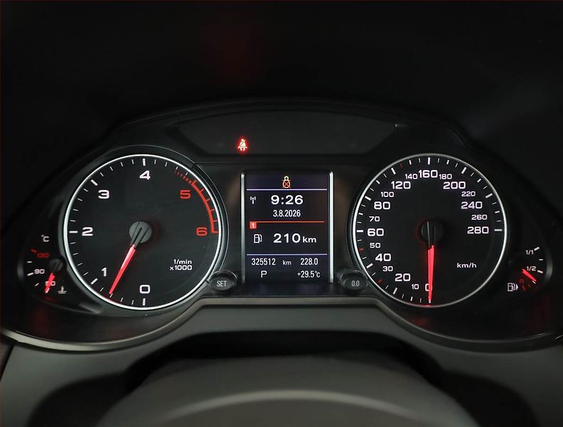 Audi Q5 (2009) 3.0 TDI, 4X4, Automat, Navi - fotka 9 z 16