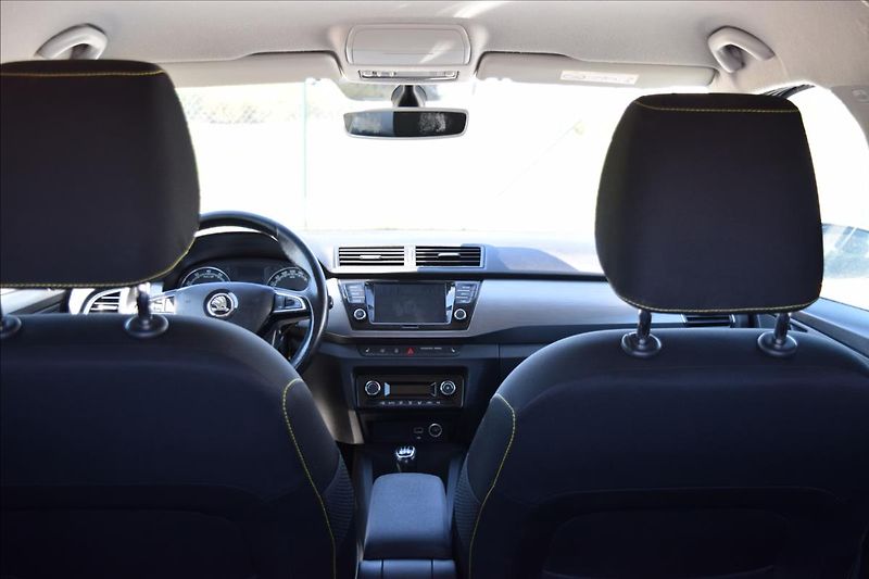 Škoda Fabia 1,0 MPI 55KW VÝHŘEV ALU LPG - fotka 27 z 52