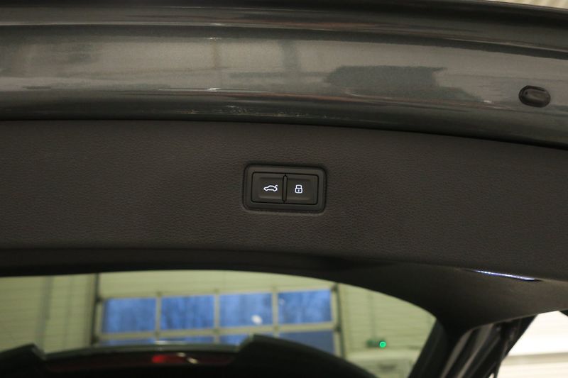 Audi Q7 (2022) S -Line 50TDI HD Matrix - fotka 46 z 50