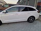Hyundai i30 1.0 T-Gdi Family Smart Kombi - náhled 38