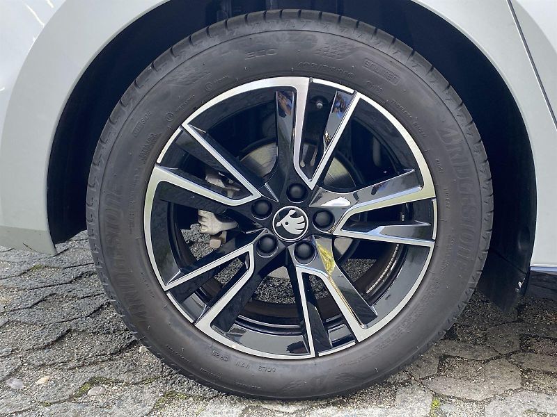 Škoda Fabia (2025) 1.0 TSI DSG Monte Carlo - fotka 29 z 33