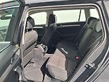 Volkswagen Passat (2016) 2.0 TDi, LED, navi, park - náhled 10