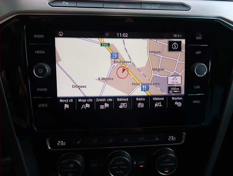 Volkswagen Passat (2019) Highline 2.0 TDI, Automat - fotka 21 z 22