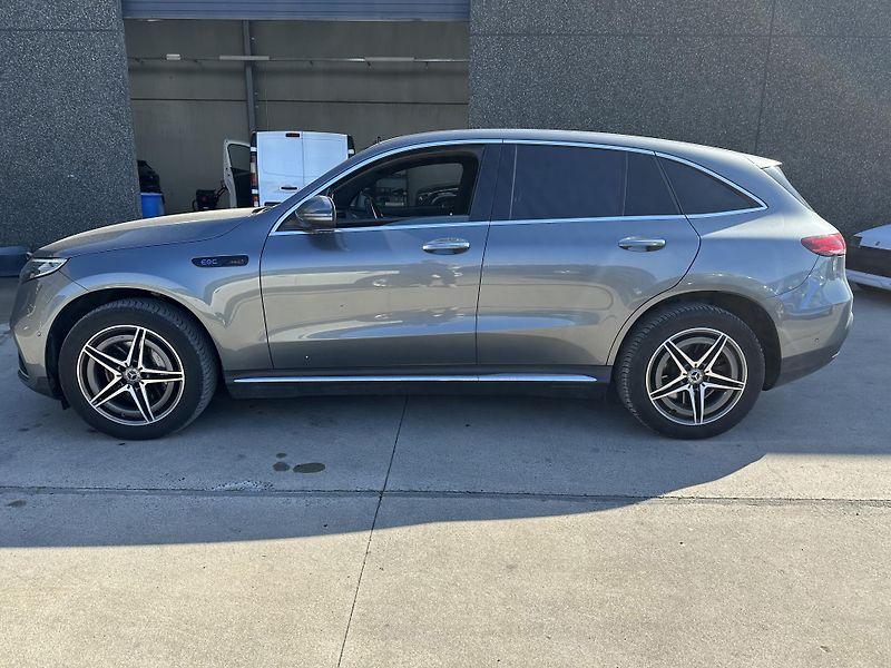 Mercedes-Benz EQC (2020) 400 4Matic 85 kWh - fotka 6 z 14