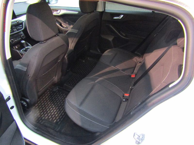 Ford Focus (2020) 1.5TDCI, 1.maj, AC, LED - fotka 10 z 18