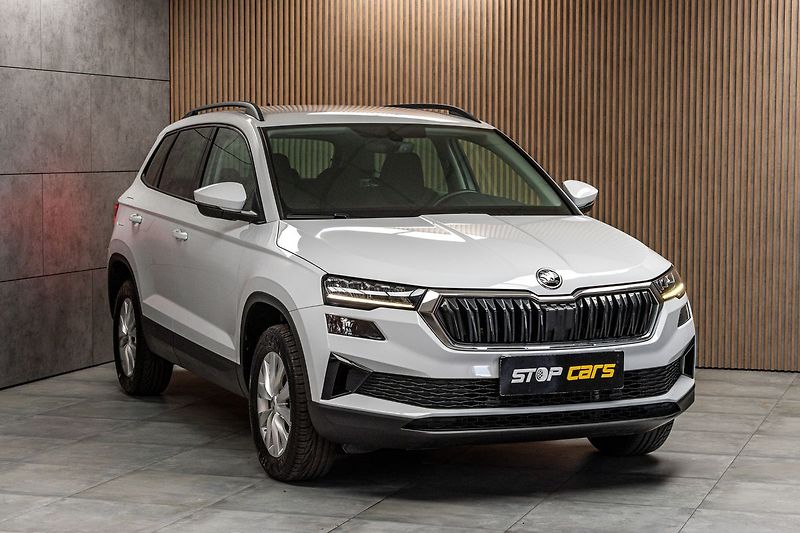 Škoda Karoq 1.5 TSI AMBITION*DPH*ČR 1.MAJ* - fotka 3 z 37