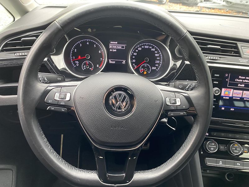 Volkswagen Touran 1.4 TSI 110kW - SOUND - NAVI - fotka 15 z 45