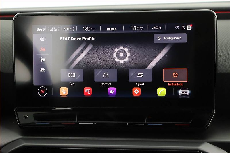 Seat Leon (2020) 1.5 TSI, Automat, Serv.kniha - fotka 16 z 20