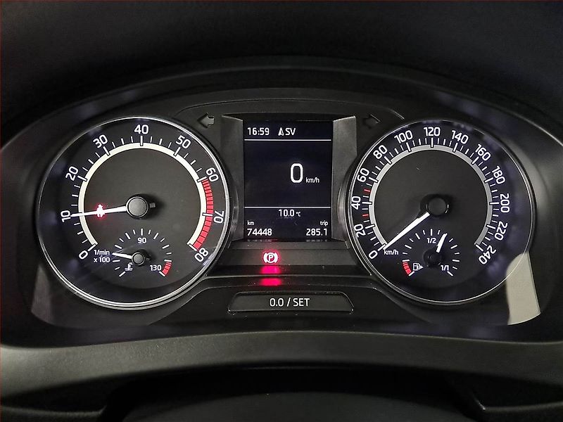 Škoda Rapid (2018) Monte Carlo 1.0 TSI, Navi - fotka 11 z 20