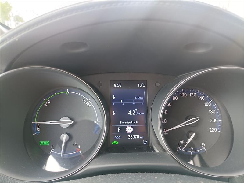 Toyota C-HR 1,8 Style - fotka 16 z 20