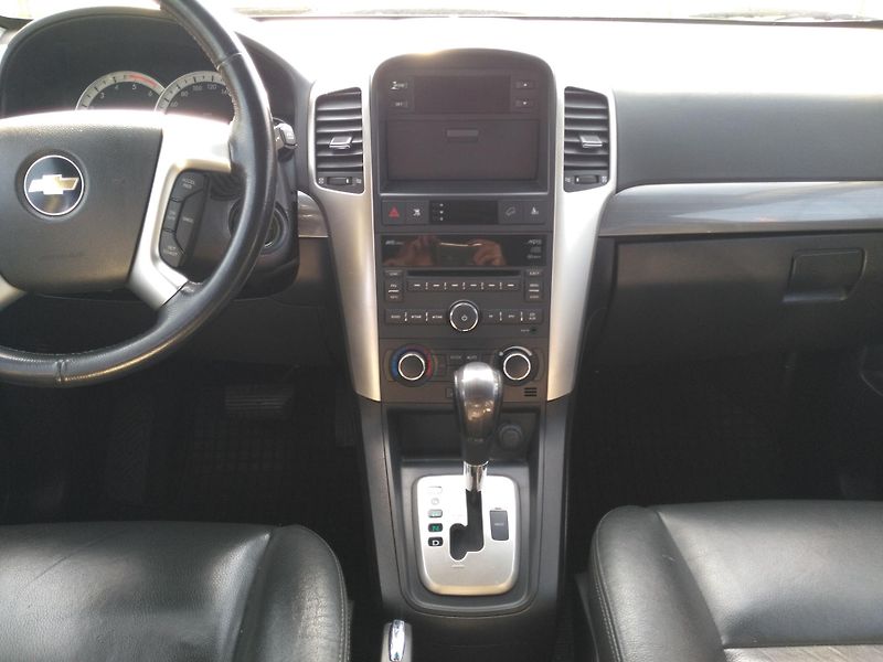 Chevrolet Captiva 2,0 CDTi /110 kW/ 4x4 - fotka 12 z 39