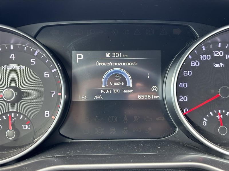 Kia Ceed 1,5 TGDi AT TOP ZÁRUKA CARPLAY - fotka 40 z 42