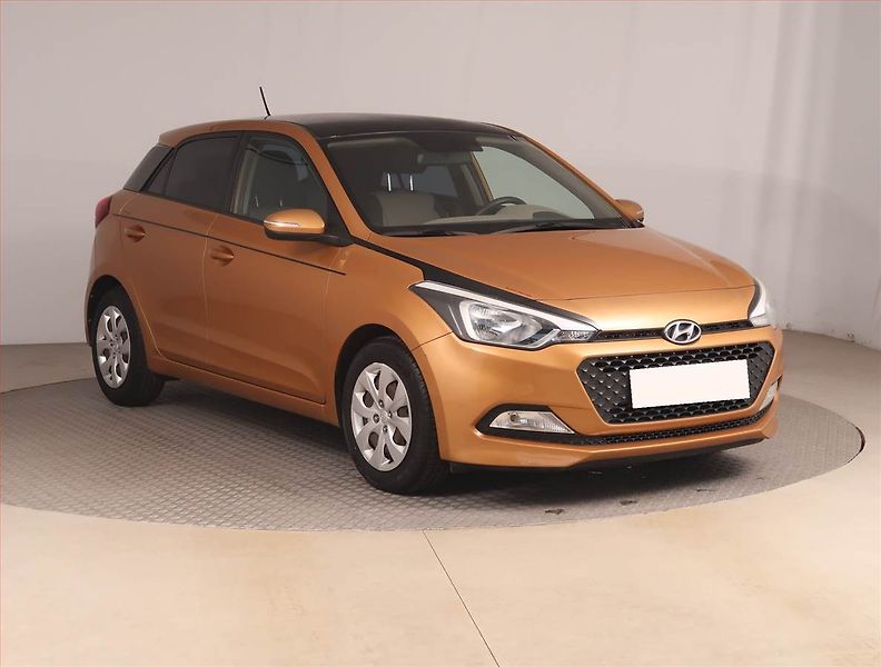 Hyundai i20 (2015) 1.2, Serv.kniha - fotka 1 z 16
