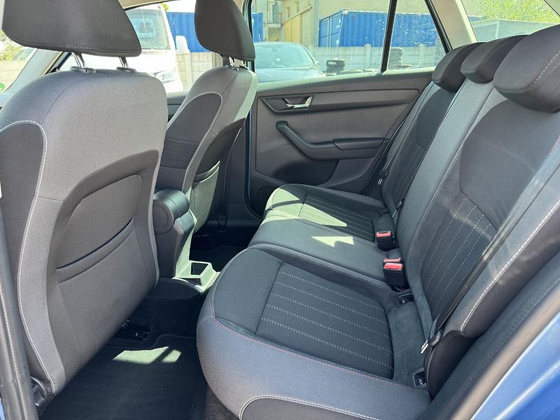 Škoda Fabia (2018) 1.0 TSI 81 KW, Lim. edice 100 - fotka 26 z 37