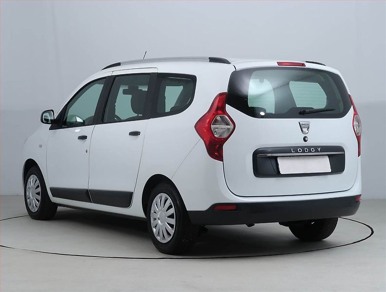 Dacia Lodgy (2022) Comfort 1.5 Blue dCi - fotka 4 z 15