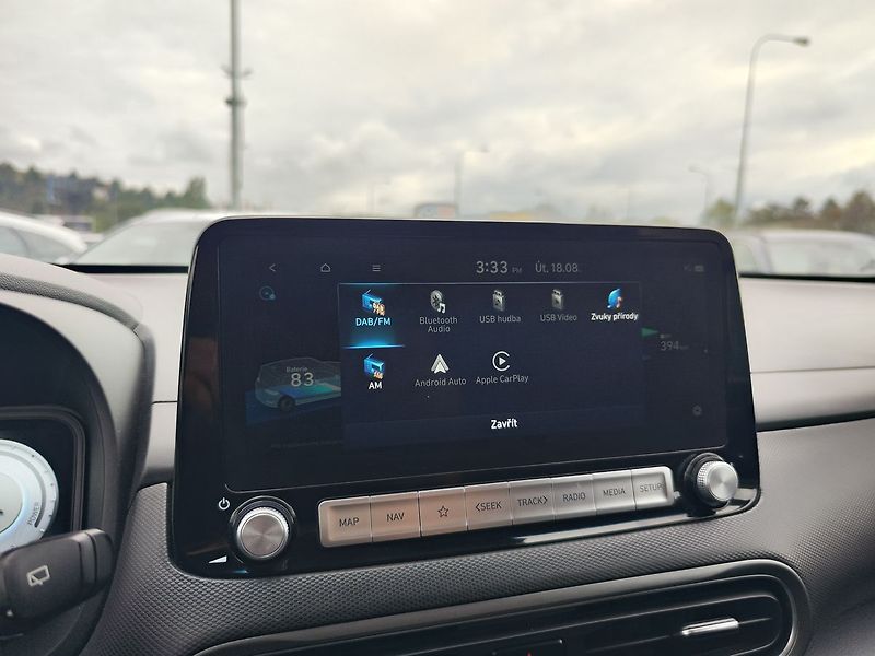 Hyundai Kona EV/64kWh Czech Edition AT - fotka 19 z 35