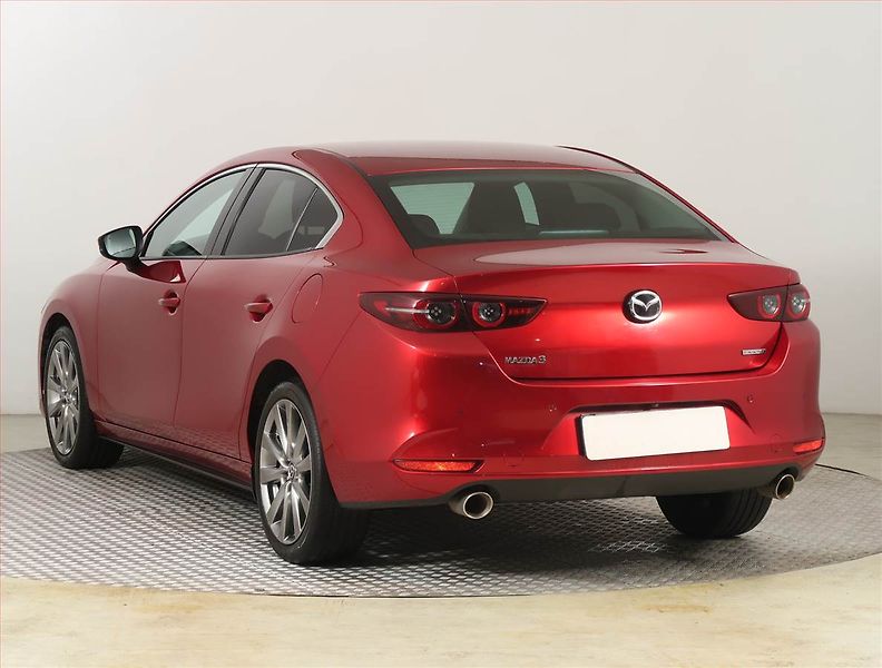 Mazda 3 (2021) 2.0 e-Skyactiv X - fotka 4 z 23