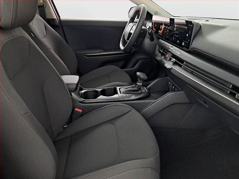 Kia K4 (2026) 1.6 T-GDI, Navigace - fotka 9 z 17