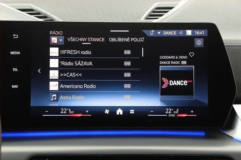 BMW X2 (2025) sDrive20i - fotka 13 z 20