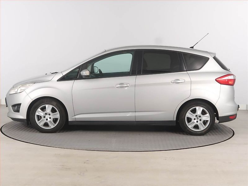 Ford C-MAX (2014) Trend 1.6 TDCi, po STK, Tažné - fotka 3 z 15