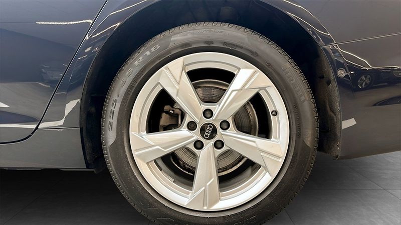 Audi A6 40TDI quattro NezTop Taž ACC - fotka 6 z 18