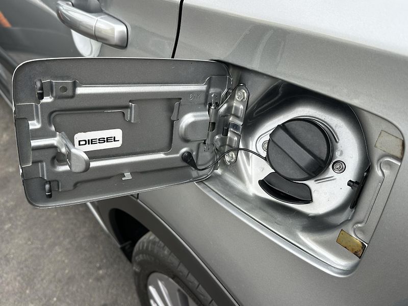 Suzuki SX4 S-Cross (2014) 1.6DDIS 4x4 COMFORT 2.Maj.  - fotka 32 z 36