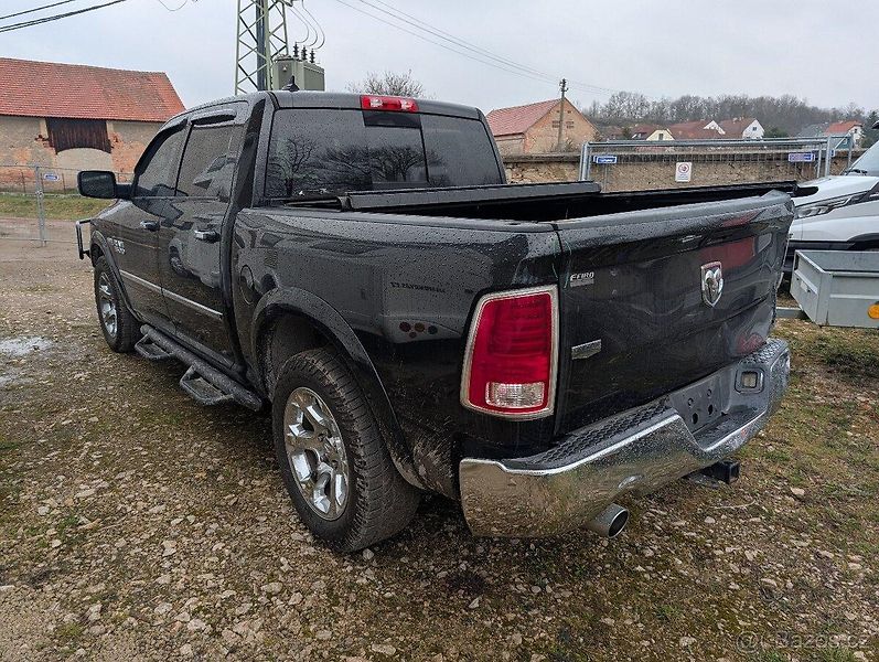 RAM 1500 (2016) - fotka 12 z 14