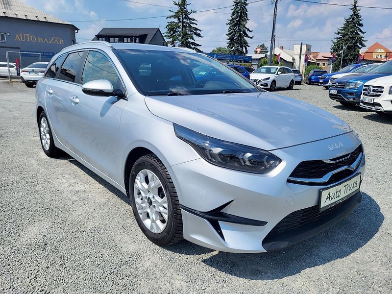Kia Ceed 1.5 T-GDI 118kW Top SW *ČR - fotka 6 z 49