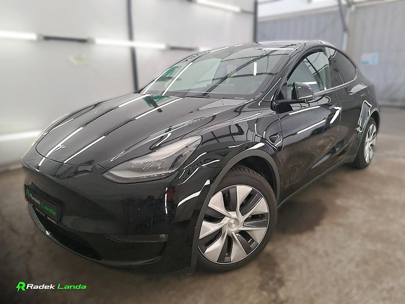 Tesla Model Y (2024) AWD | Berlín | HW4 | 4×4 - fotka 3 z 5