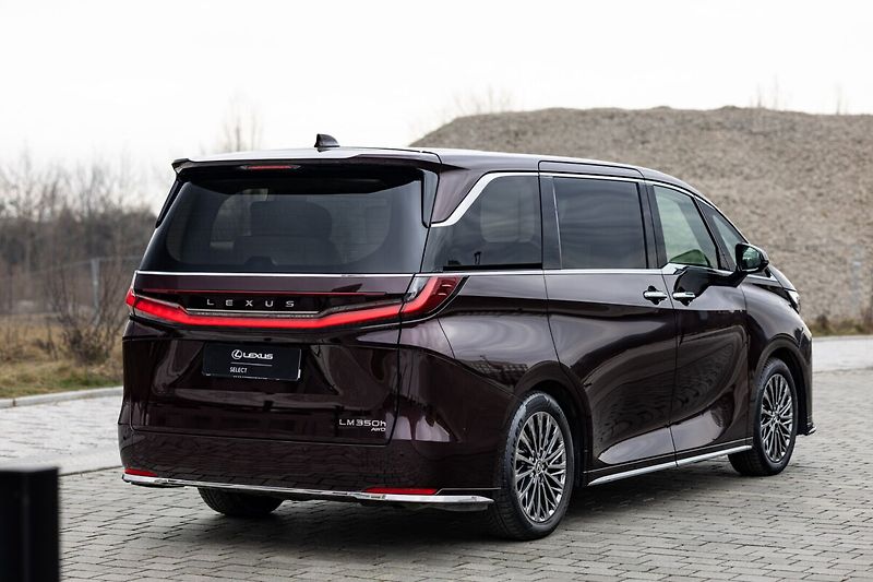 Lexus LM 350h  350H 2,5 HEV Luxury VIP Amonit - fotka 6 z 39