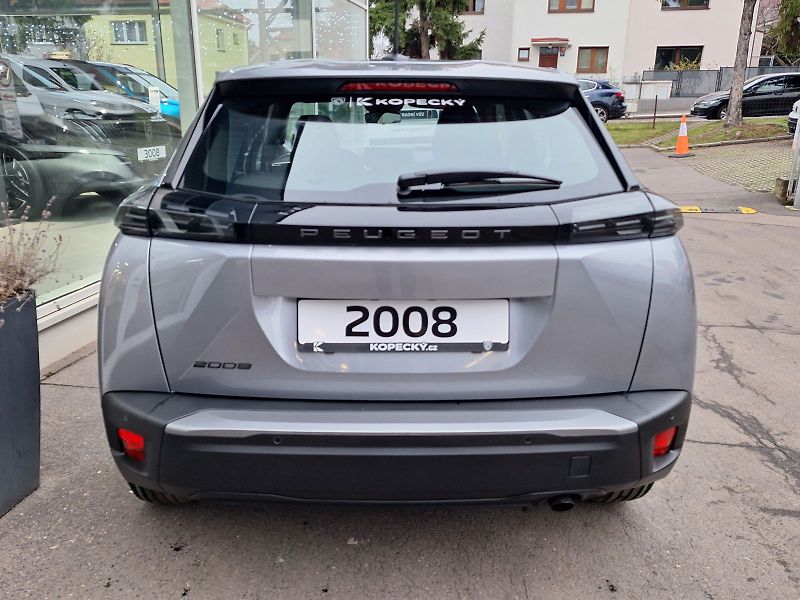 Peugeot 2008 (2026) BUSSINES 1.2 TURBO 100k MAN6 - fotka 7 z 22