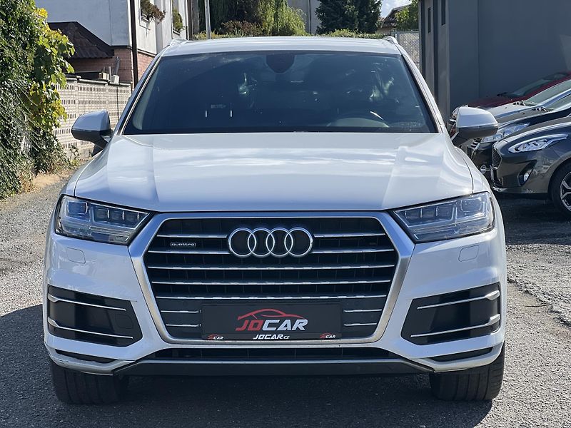 Audi Q7 3.0TDi QUATTRO S-LINE ČR DPH - fotka 2 z 43