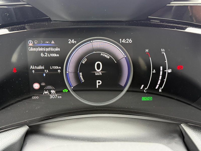 Lexus NX 350h 2,5 HSD e-CVT Executive 4×4 E- - fotka 16 z 29