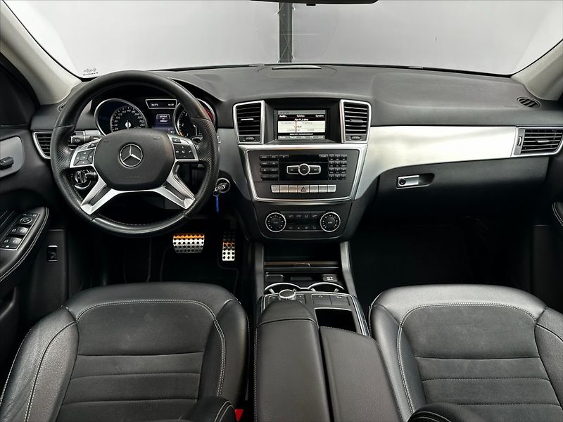Mercedes-Benz Třídy M 2,2 ML 250CDI 150kW-SERVIS!! - fotka 17 z 46