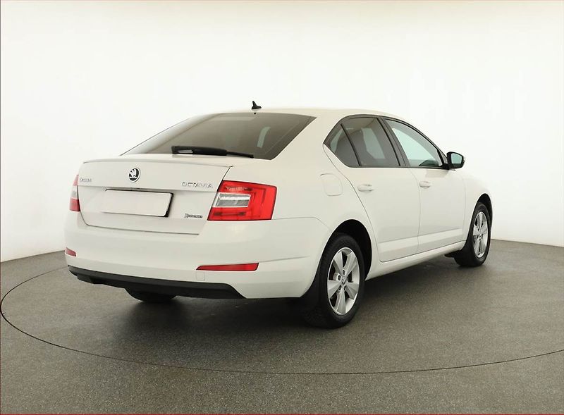Škoda Octavia (2016) Style 2.0 TDI, Automat - fotka 5 z 19