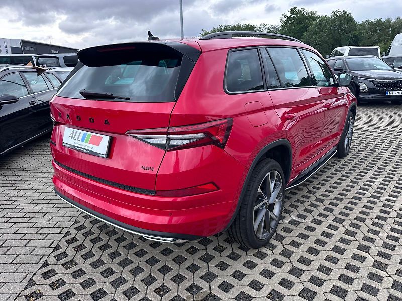 Škoda Kodiaq 2.0 TDI 147kW 4x4 SportLine - fotka 2 z 19