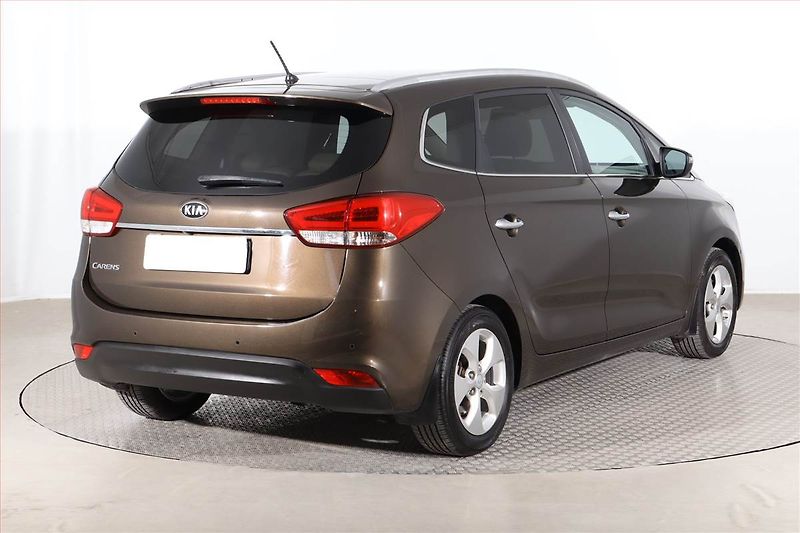 Kia Carens (2016) 1.6 GDI, Serv.kniha, Tempomat - fotka 5 z 26