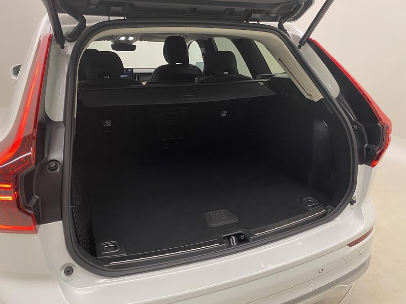 Volvo XC60 (2026) B5 AWD AUT BRIGHT PLUS  - fotka 5 z 62