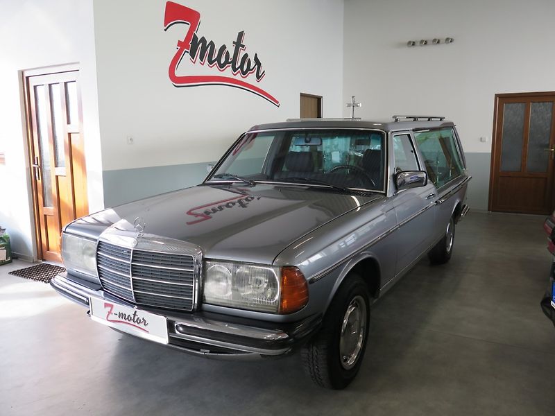 Mercedes-Benz 123 (1983) 3.0D pohřební vůz, TOP STAV!!! - fotka 1 z 25