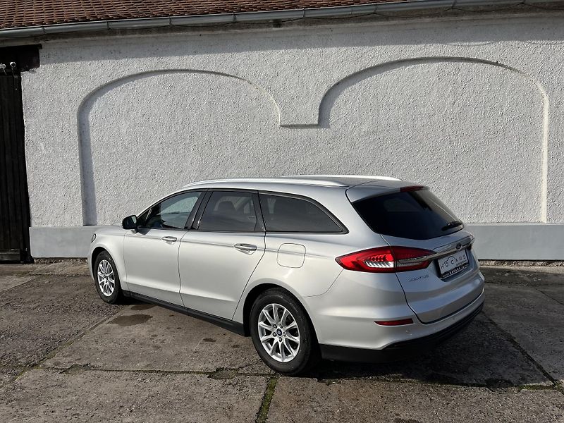 Ford Mondeo (2019) 2.0TDCi NAVI WINTER PDC ALU - fotka 12 z 35
