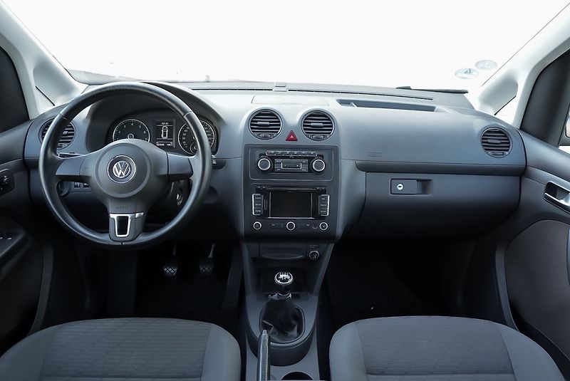 Volkswagen Caddy 1.2 TSi COMFORTLINE - fotka 17 z 31